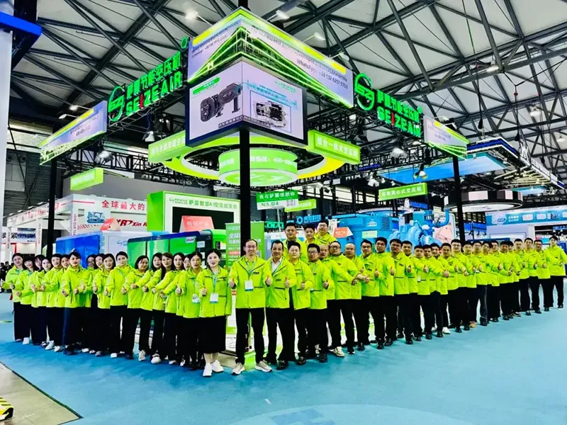 „PTC Asia 2025“ pristatomi nauji energiją taupantys oro kompresoriai „Seize Air“.